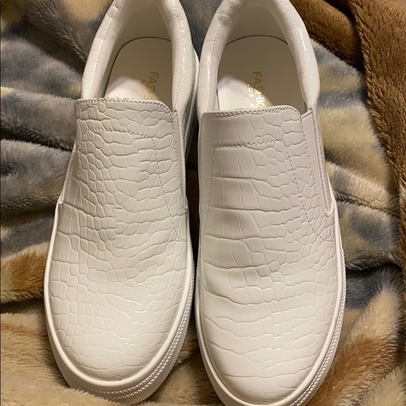 Fashion nova - Picture 1 of 4